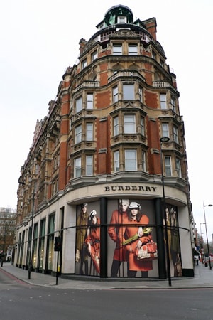 Burberry w&auml;chst weiter zweistellig